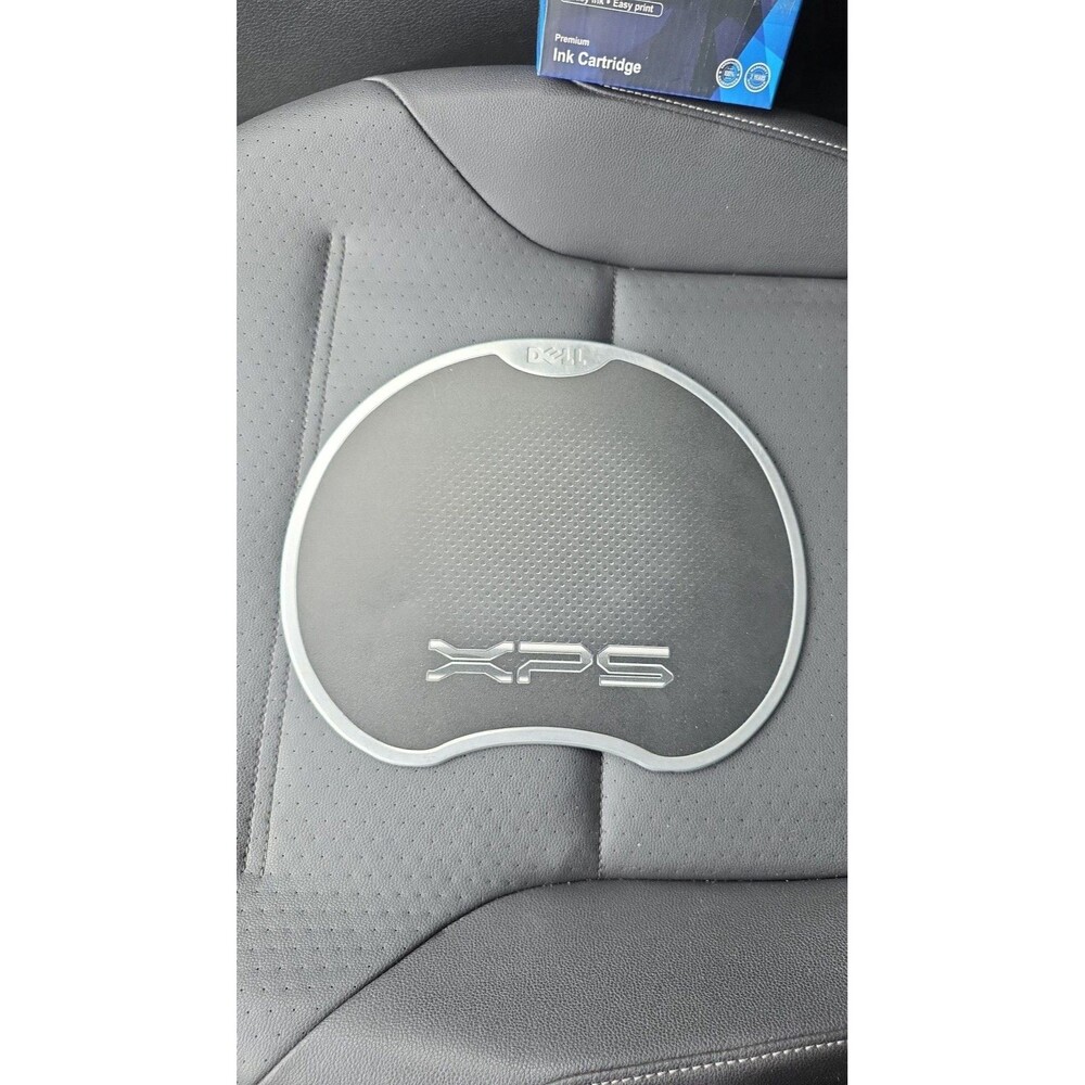 Dell - Picture 1 of 3
